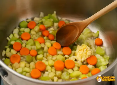 Step-1-Zuppa-Del-Giorno-Soup-Recipe