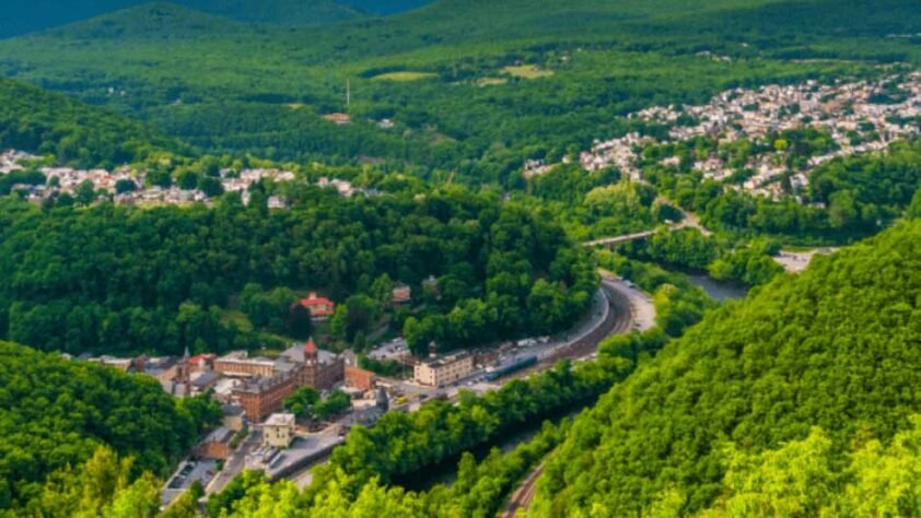 Discovering Mountain Top PA: A Guide to Living and Exploring Pennsylvania's Ridge-Top Community