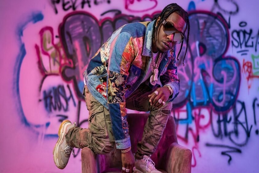 how tall is saucy santana